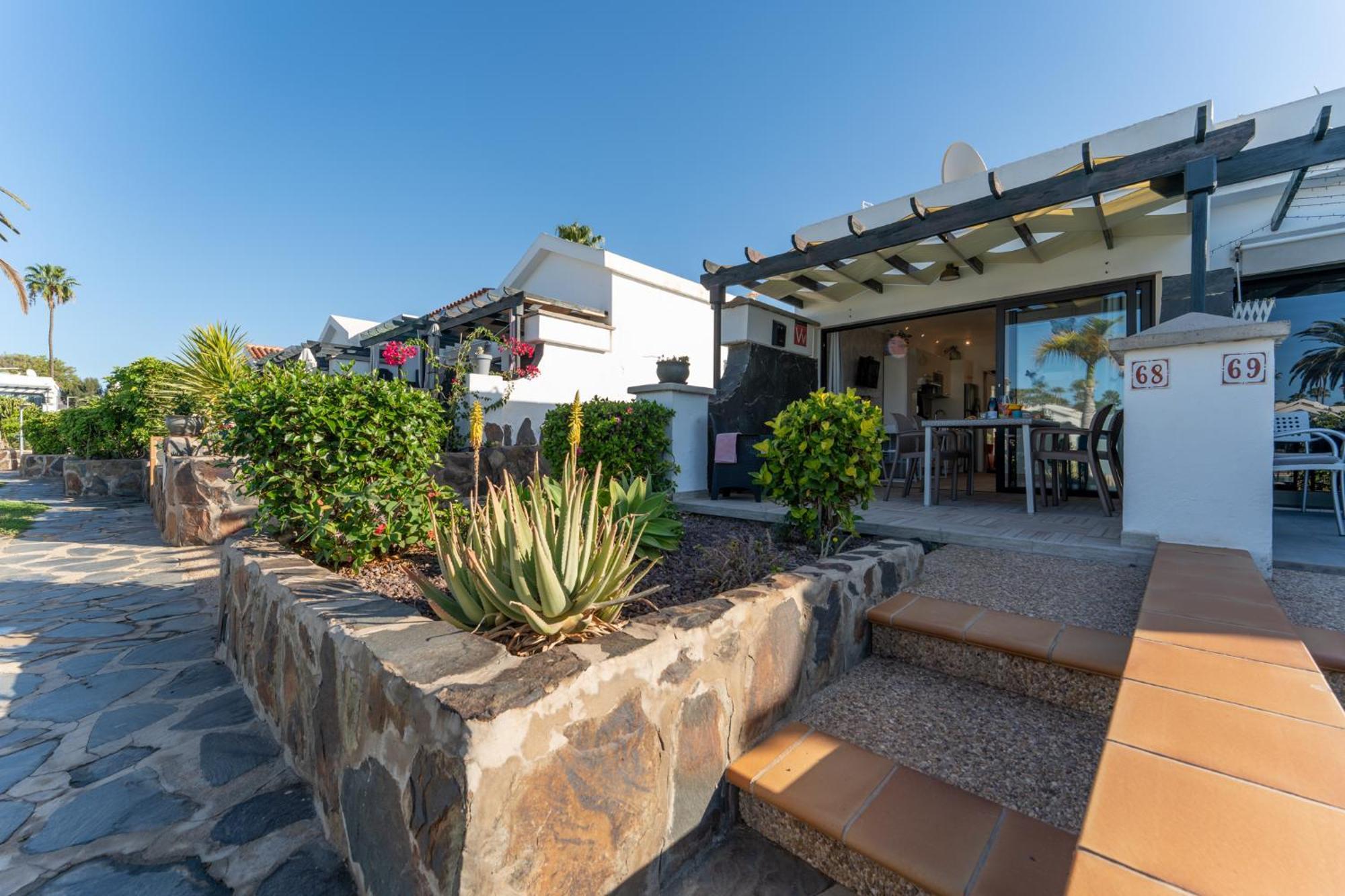 Luxury Poolside Holiday Home Maspalomas  Ngoại thất bức ảnh
