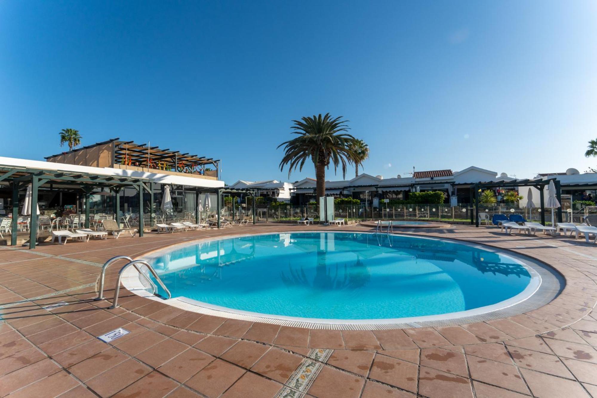 Luxury Poolside Holiday Home Maspalomas  Ngoại thất bức ảnh